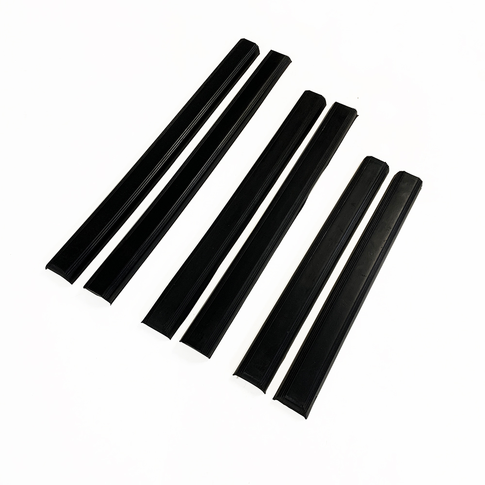 77396 - Big Tex Rubber Pad for Upright 26.25" medium 4 truck accessories, grille guards, go industries